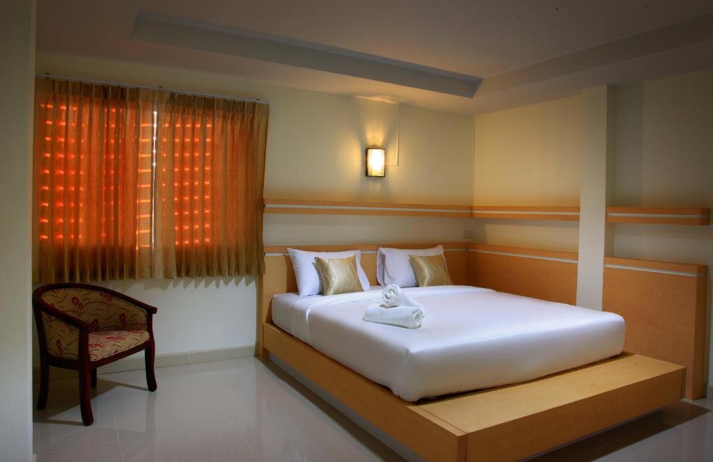 Baan Sanpoom Hotel Phitsanulok Kamer foto