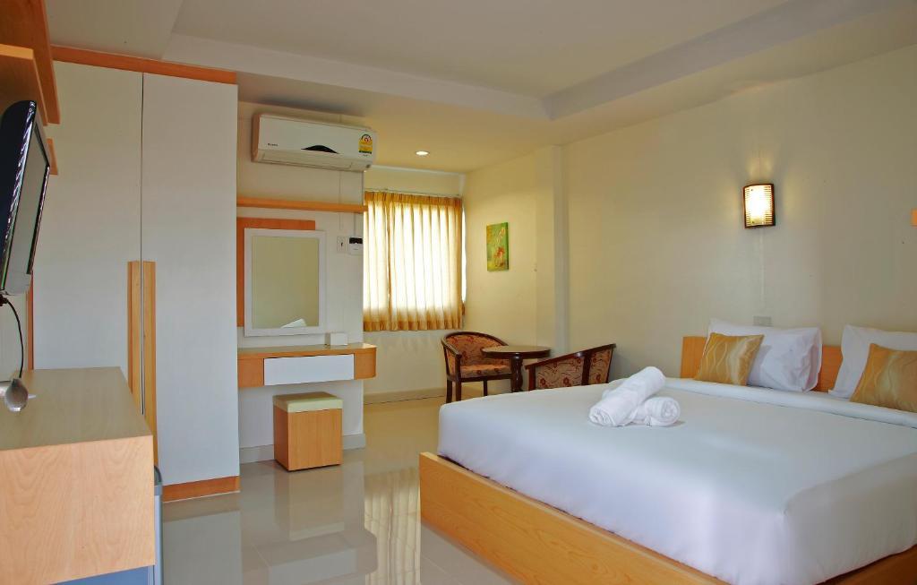 Baan Sanpoom Hotel Phitsanulok Kamer foto